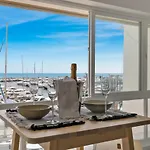 דירה Luxurious Frontline Penthouse In Puerto Banus *