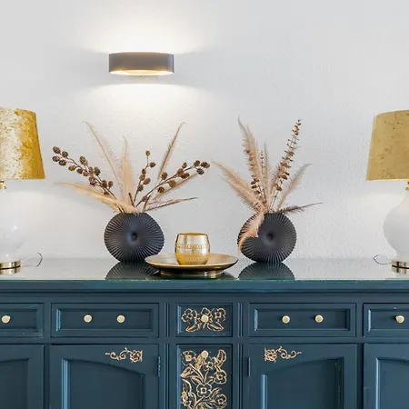 Luxurious Frontline Penthouse In Puerto Banus 公寓 马尔韦利亚